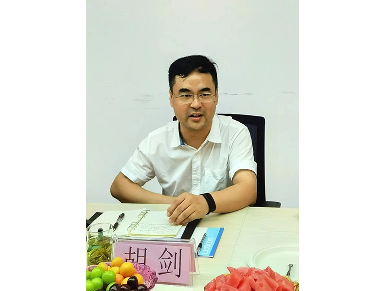 深化产学研融合I武汉理工大学科技转化中心主任胡剑一行来我公司交流互动