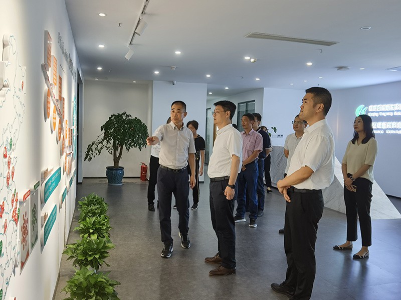 群贤毕至 胜友如云-武汉理工大学王发洲副校长一行莅临我公司调研指导
